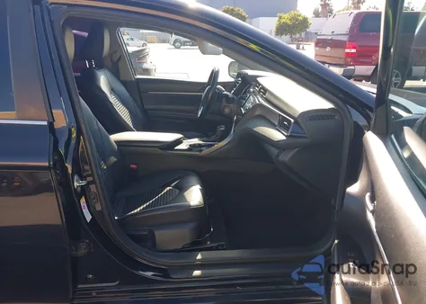 2019 Toyota Camry Se from USA, damaged, VIN 4T1B11HK0KU701503